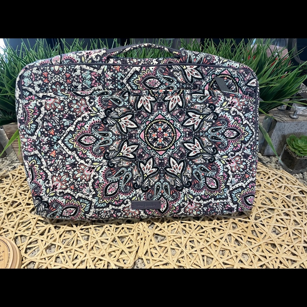 Mira Bradley laptop case